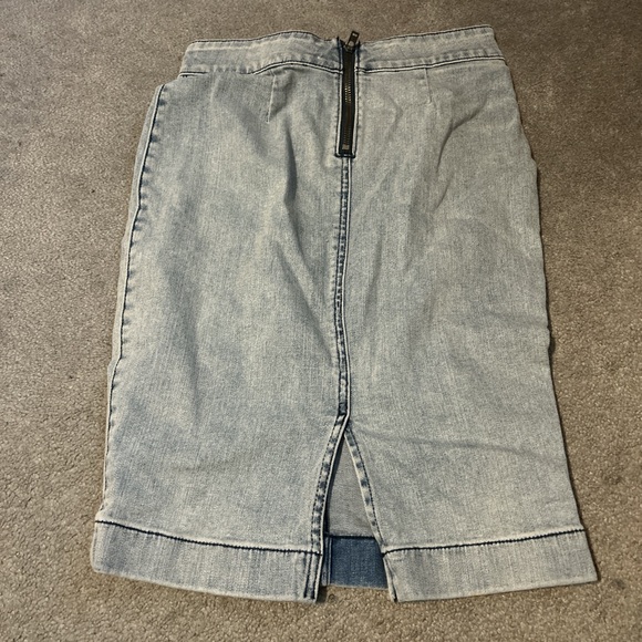 Denim Skirt from Wilfred. Size 4 - Picture 2 of 3